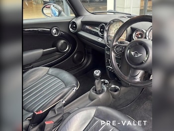 Used MINI Convertible 2010 for sale - 77343831: Photo