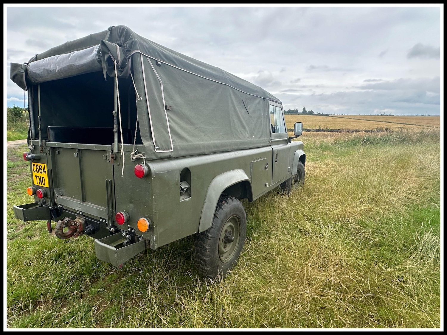 Used Land Rover Defender 110 2004 for sale - 76012599: Photo 11