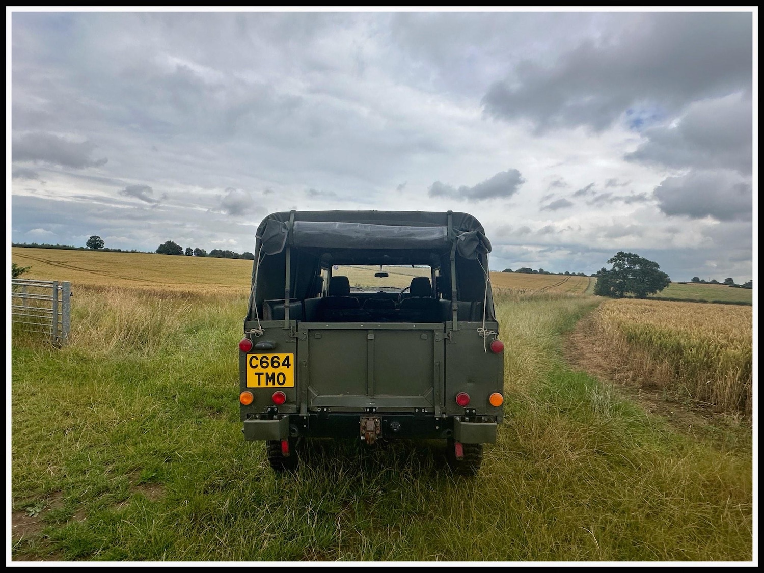 Used Land Rover Defender 110 2004 for sale - 76012599: Photo 12