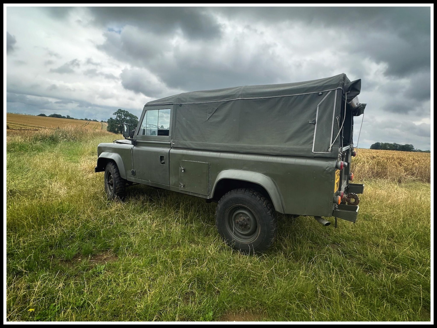 Used Land Rover Defender 110 2004 for sale - 76012599: Photo 5