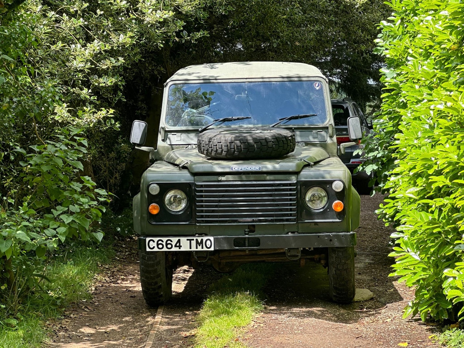 Used Land Rover Defender 110 2004 for sale - 76012599: Photo 6