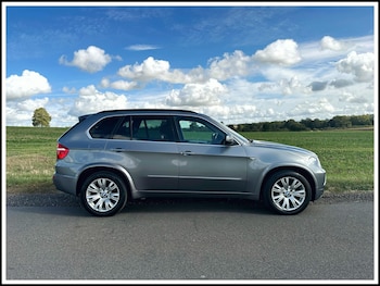 Used BMW X5 2009 for sale - 76592630: Photo