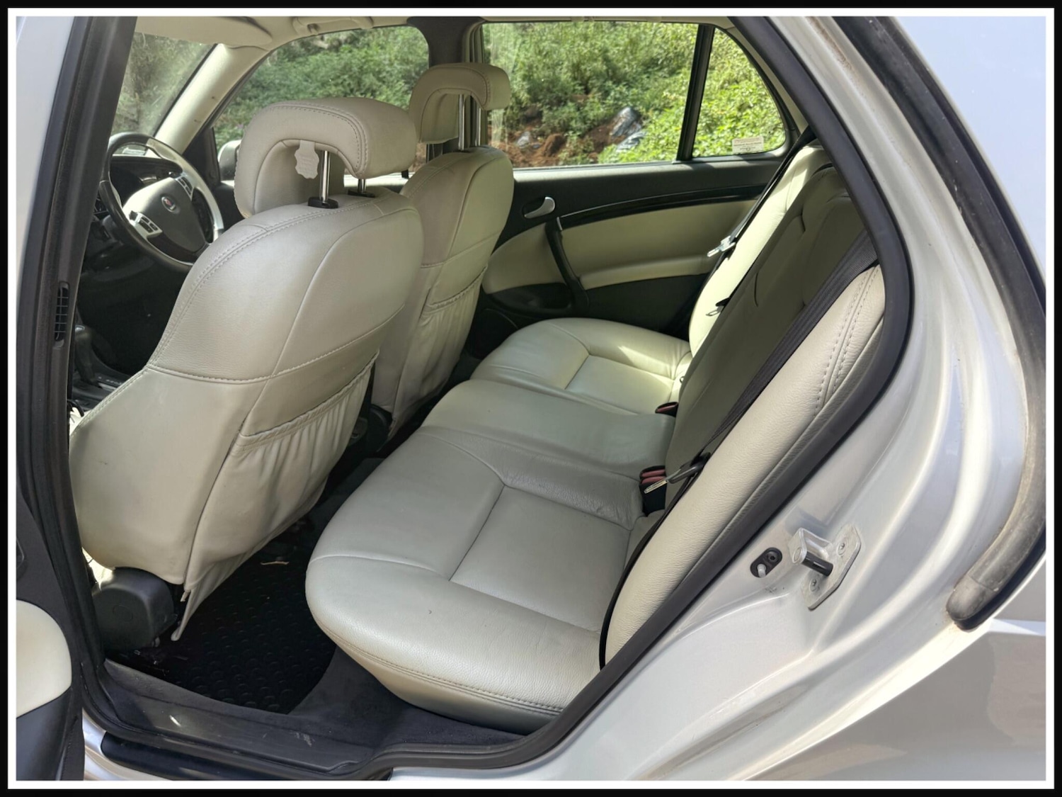 Used Saab 9-5 2009 for sale - 75768800: Photo 4