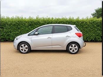 Used Kia Venga 2011 for sale - 79590385: Photo