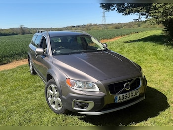Used Volvo XC70 2010 for sale - 78375369: Photo