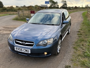 Used Subaru Legacy 2006 for sale - 76214921: Photo