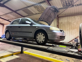 Used Vauxhall Astra 2004 for sale - 77305608: Photo