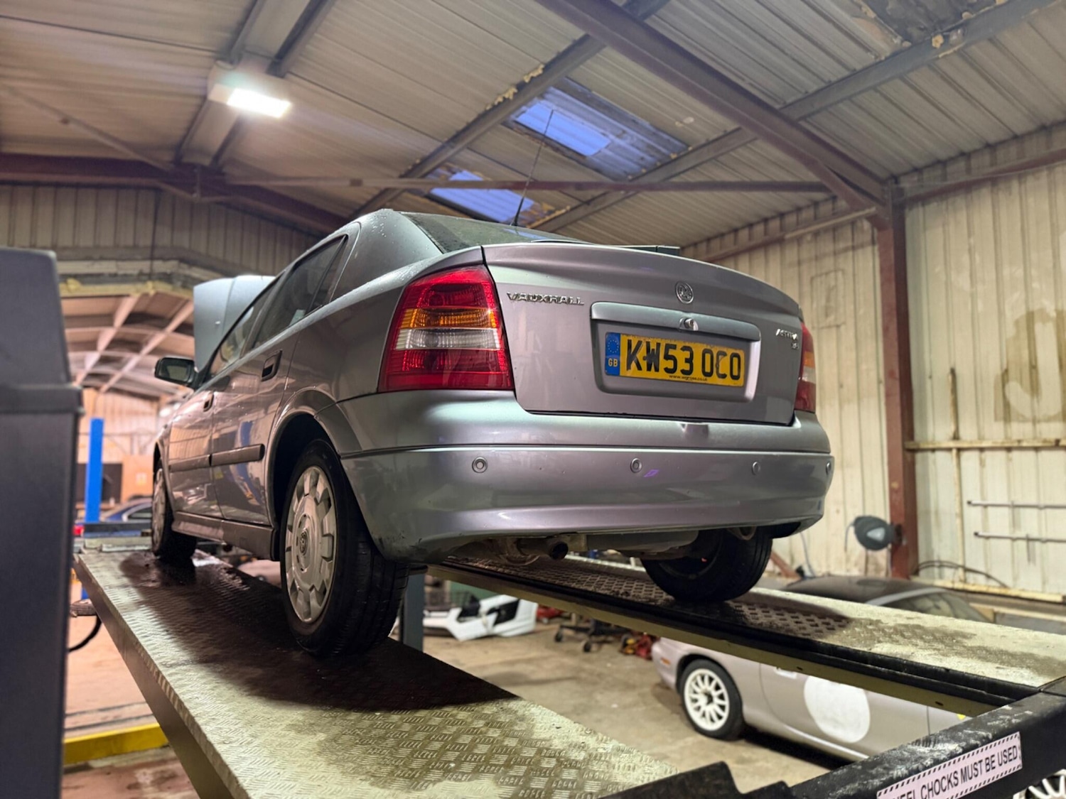 Used Vauxhall Astra 2004 for sale - 77305608: Photo 4