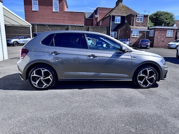 Used Volkswagen Polo 2020 for sale - 78903181: Photo