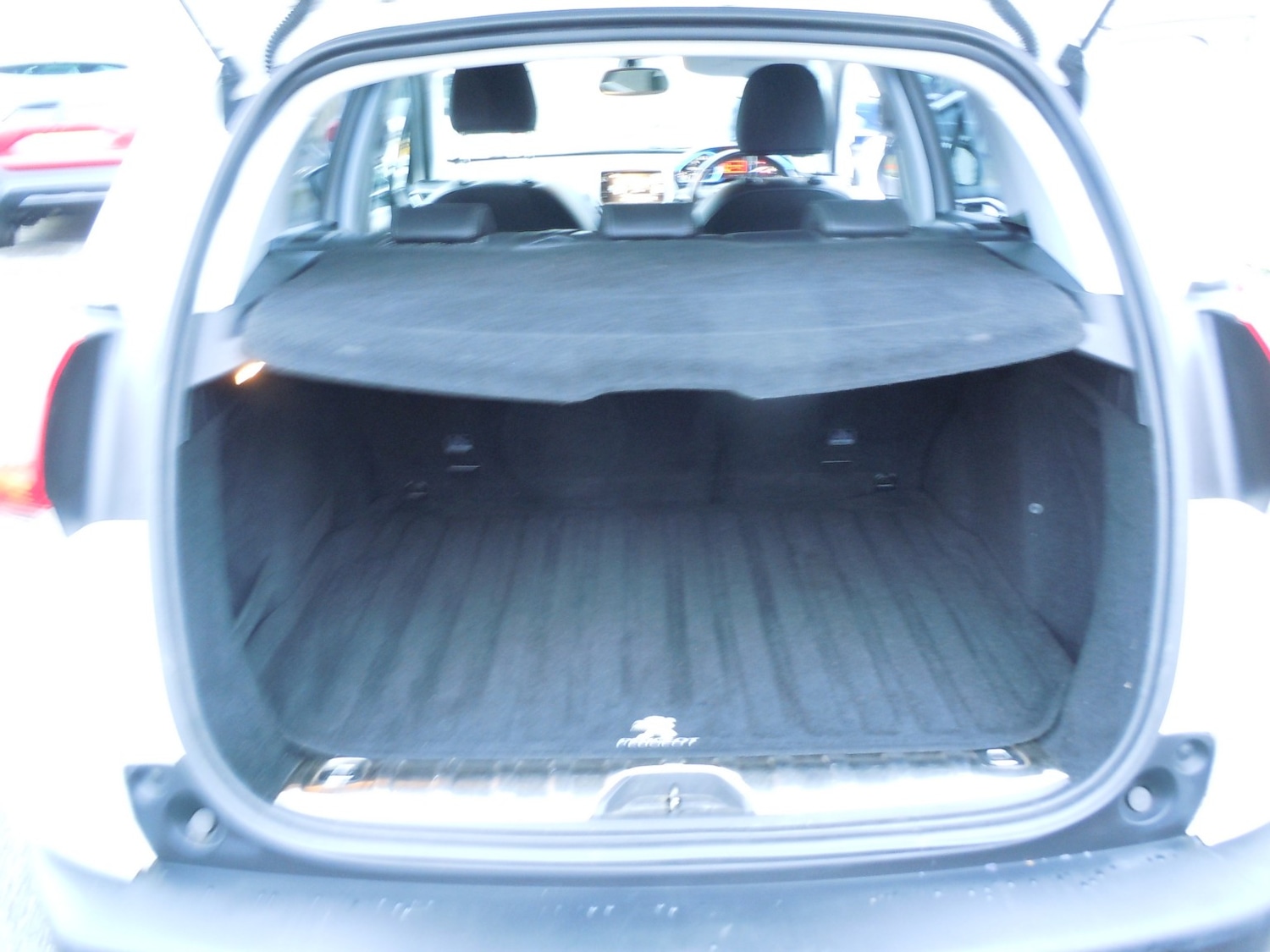 Used Peugeot 2008 2016 for sale - 76884943: Photo 13