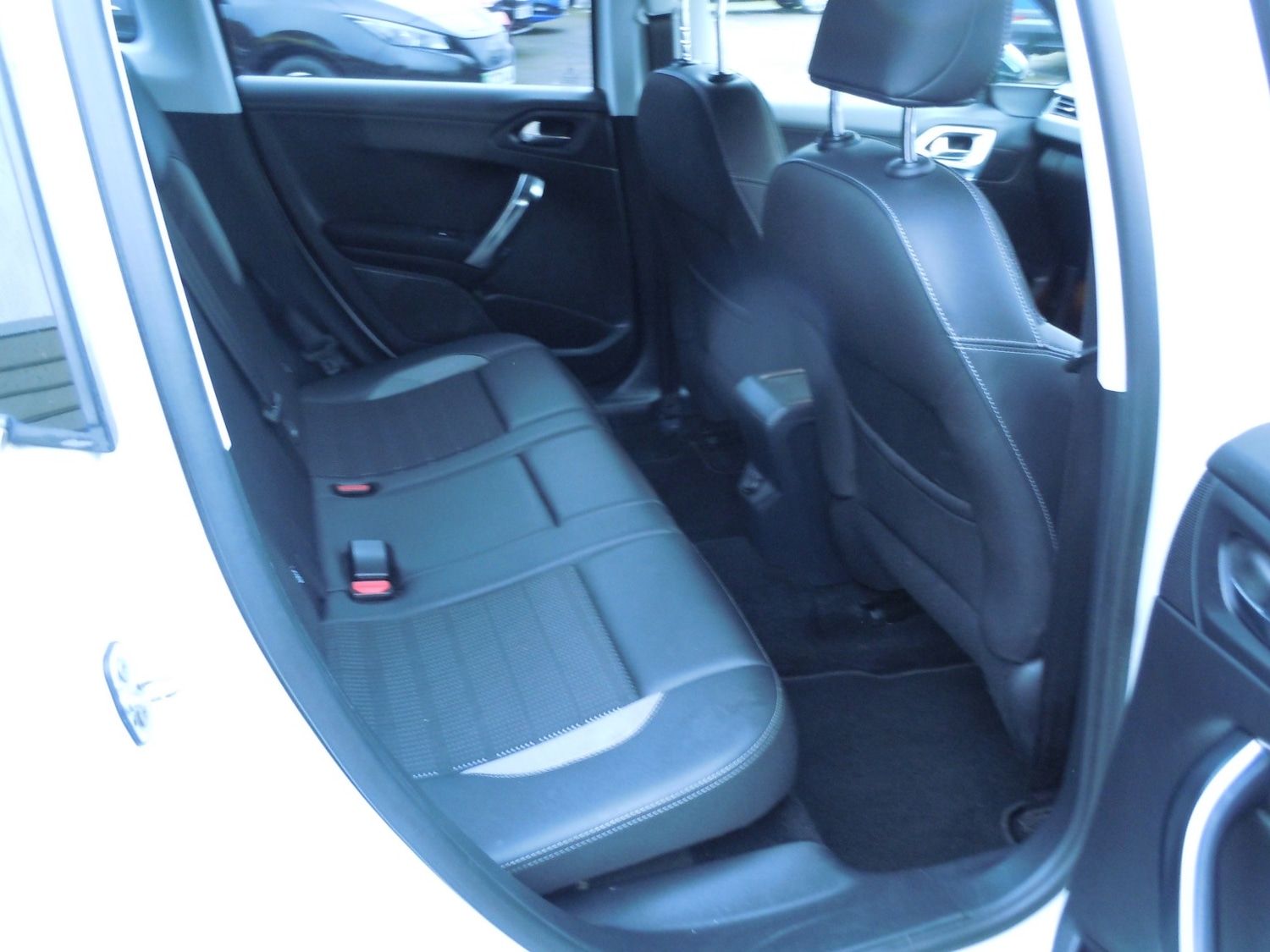 Used Peugeot 2008 2016 for sale - 76884943: Photo 14