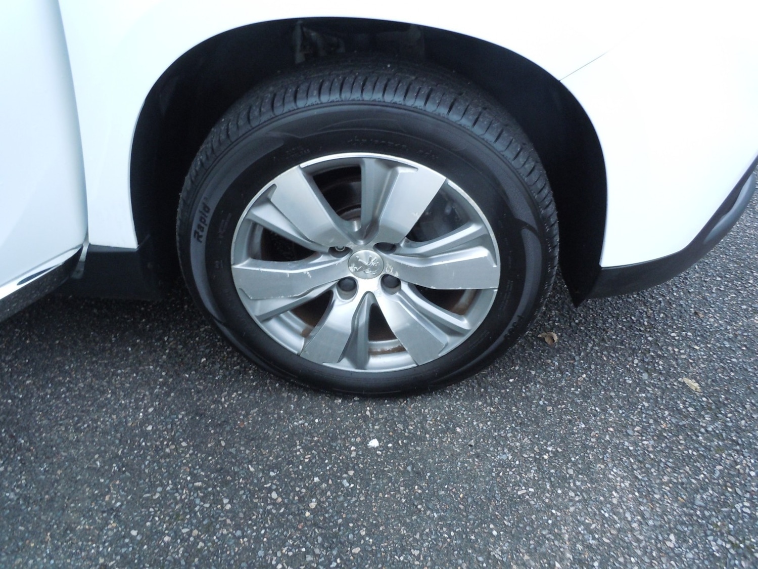 Used Peugeot 2008 2016 for sale - 76884943: Photo 16