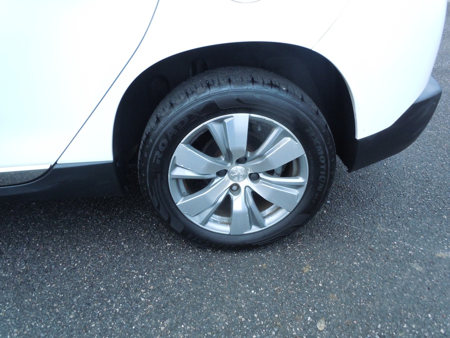 Used Peugeot 2008 2016 for sale - 76884943: Photo 19