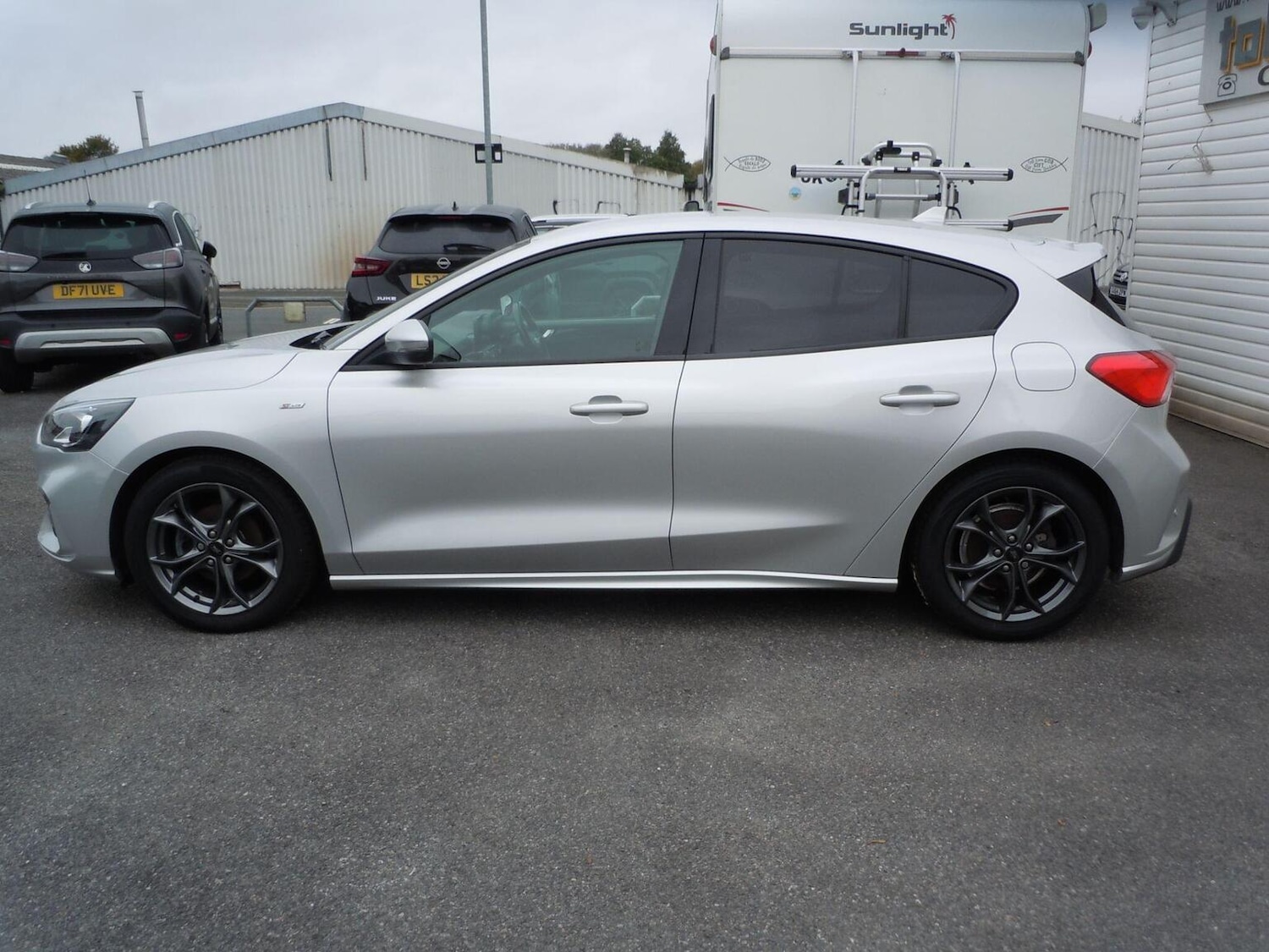 Used Ford Focus 2021 for sale - 76793842: Photo 5