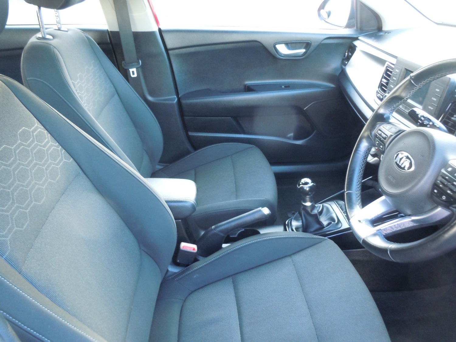 Used Kia Rio 2017 for sale - 77069105: Photo 15