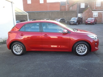 Used Kia Rio 2017 for sale - 77069105: Photo