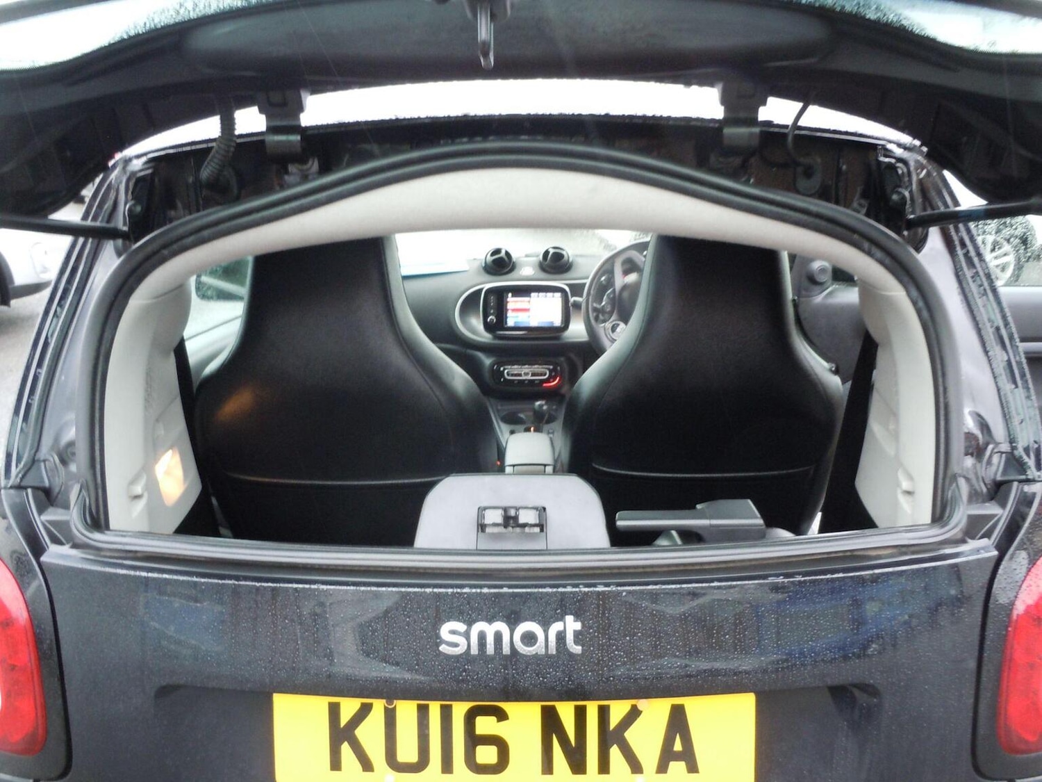 Used smart fortwo 2016 for sale - 76640051: Photo 16