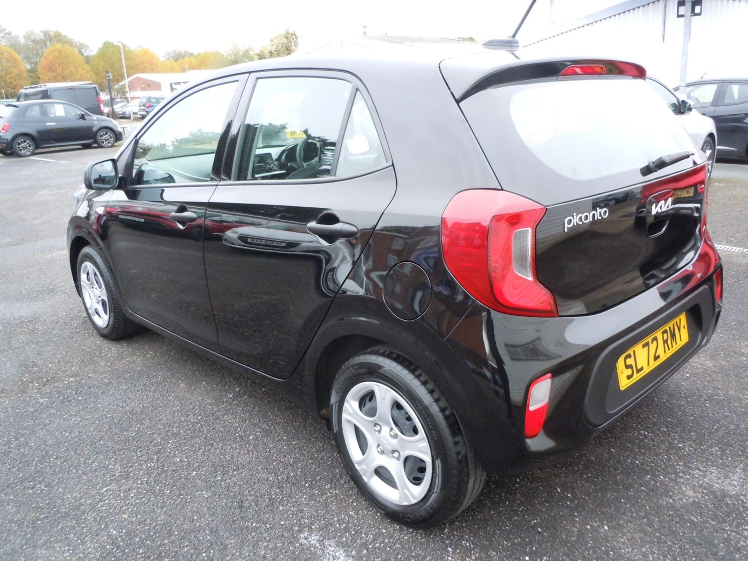 Used Kia Picanto 2022 for sale - 76432301: Photo 4
