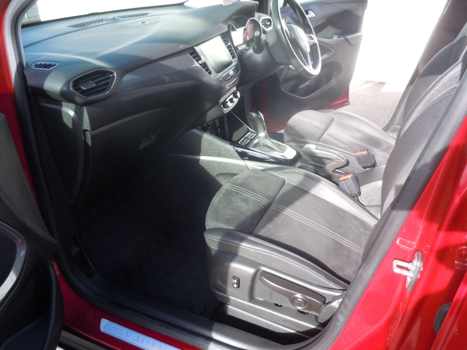 Used Vauxhall Crossland 2022 for sale - 76456738: Photo 24