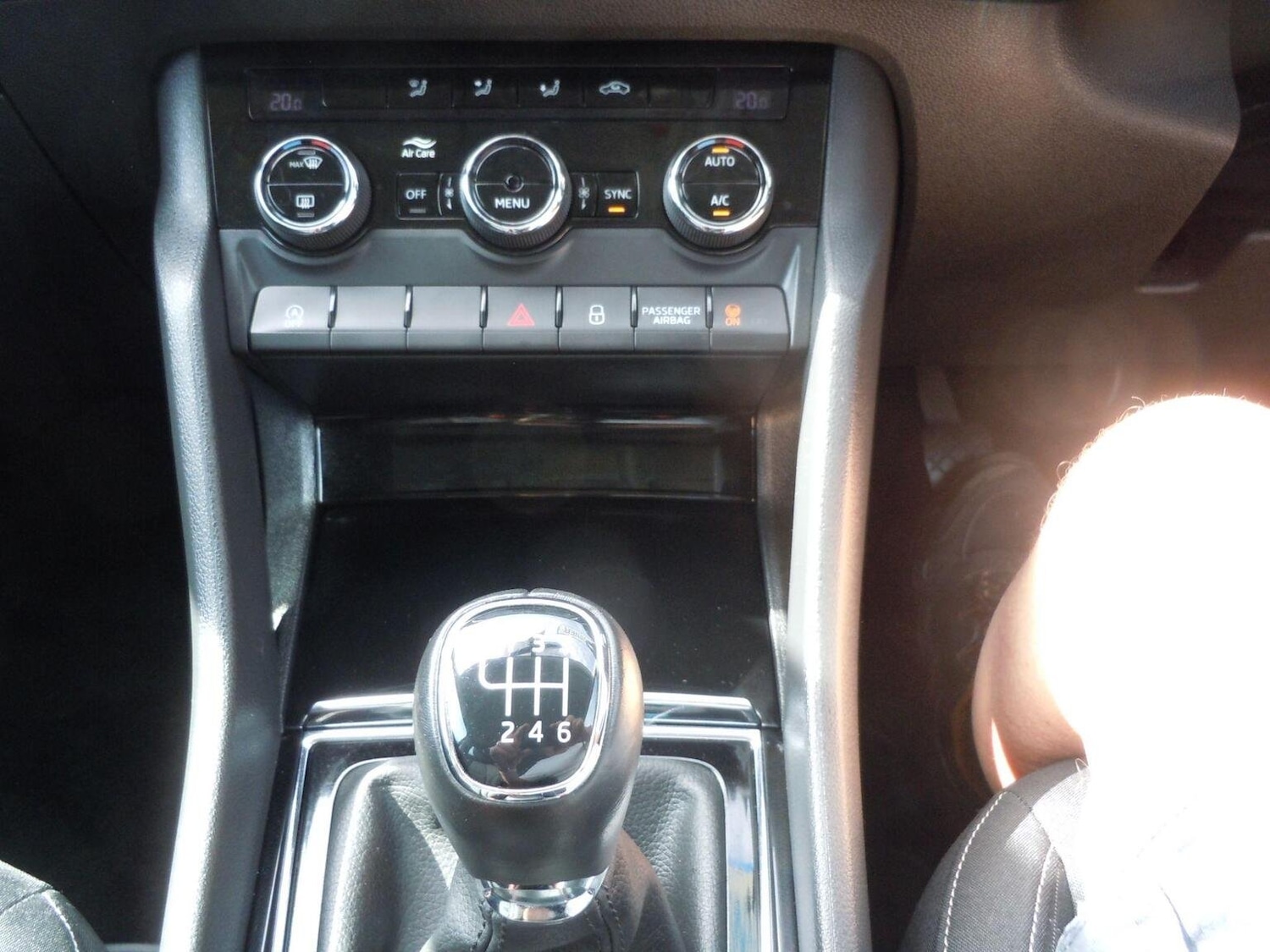 Used Skoda Karoq 2025 for sale - 77697523: Photo 30