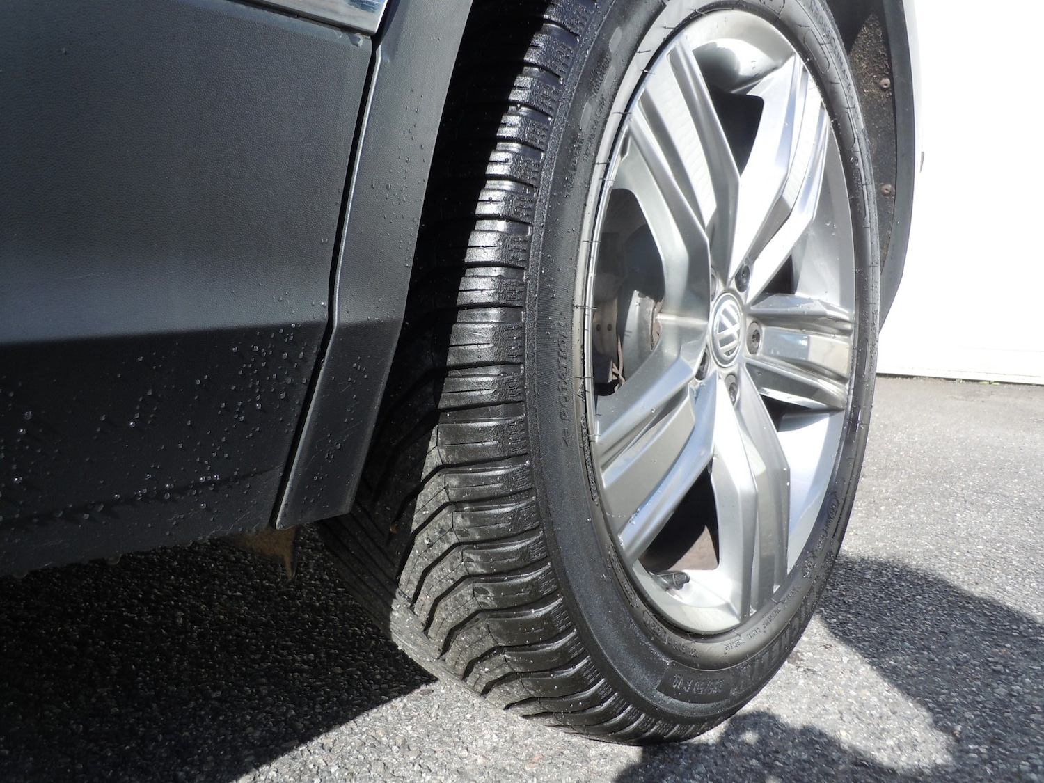 Used Volkswagen Tiguan 2017 for sale - 77881113: Photo 11