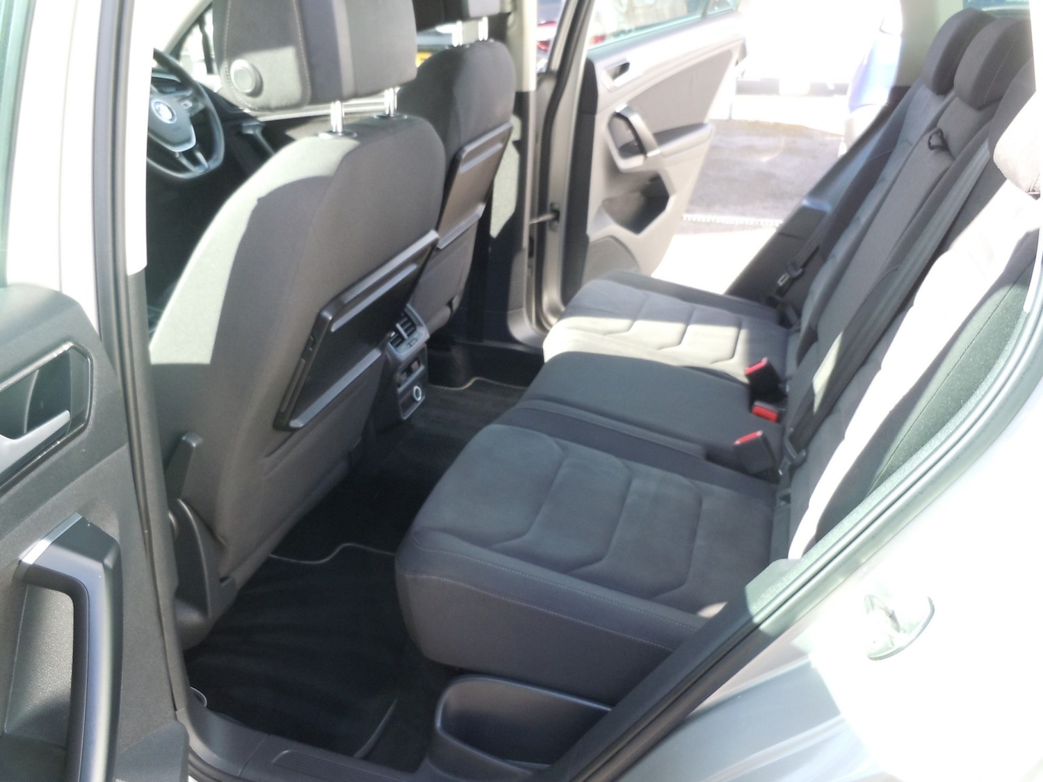 Used Volkswagen Tiguan 2017 for sale - 77881113: Photo 21