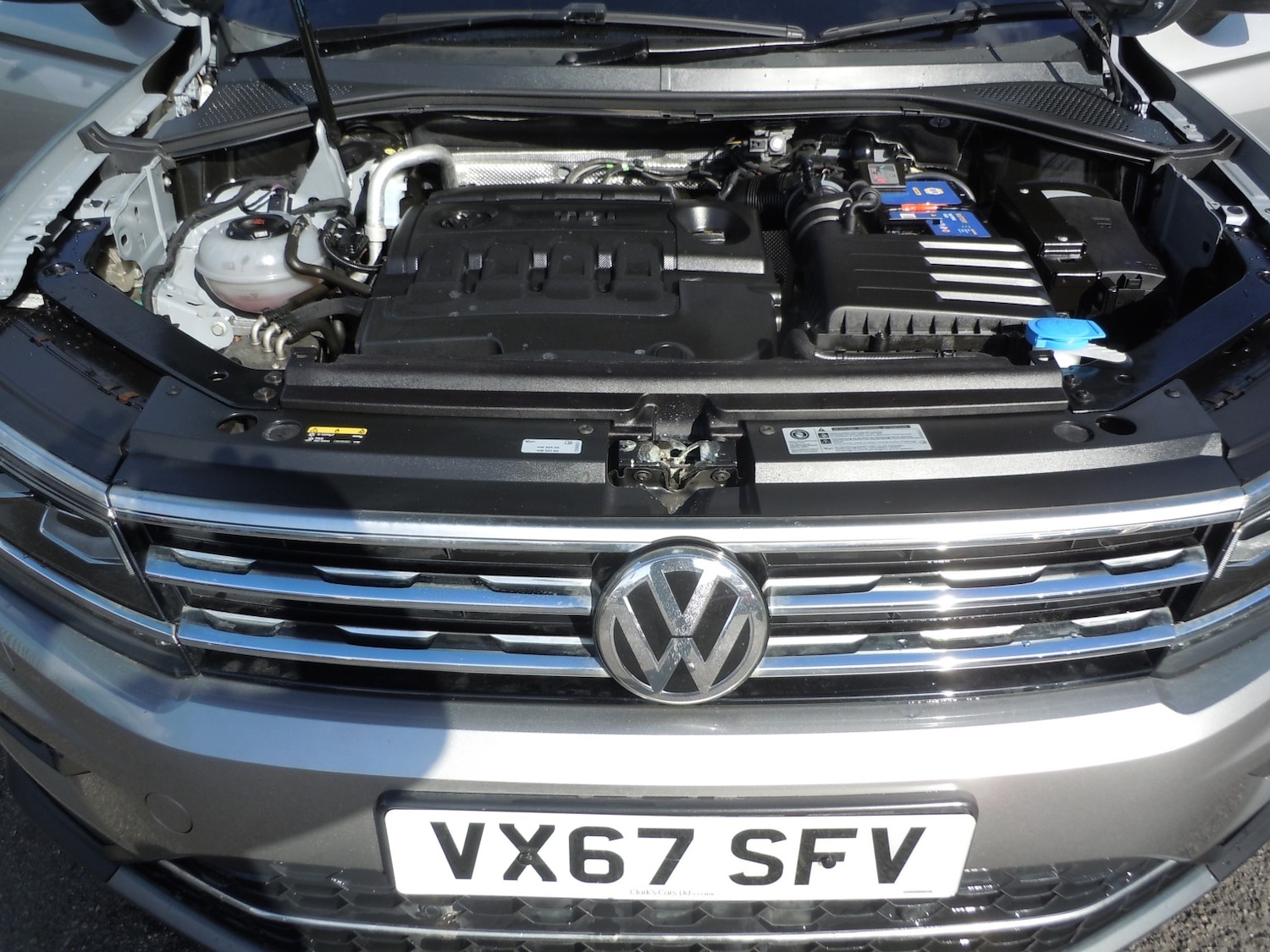 Used Volkswagen Tiguan 2017 for sale - 77881113: Photo 23
