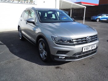 Used Volkswagen Tiguan 2017 for sale - 77881113: Photo