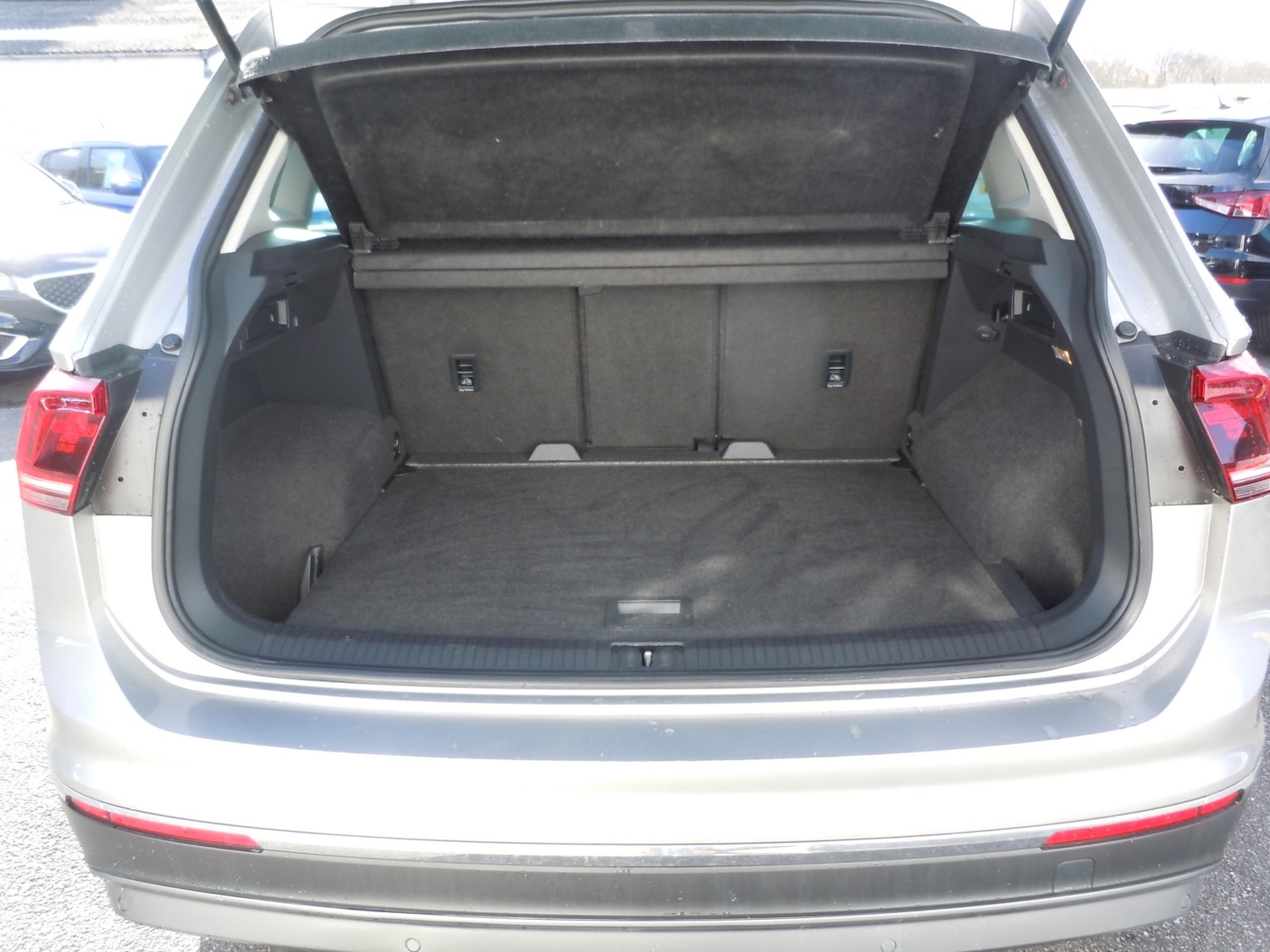 Used Volkswagen Tiguan 2017 for sale - 77881113: Photo 6