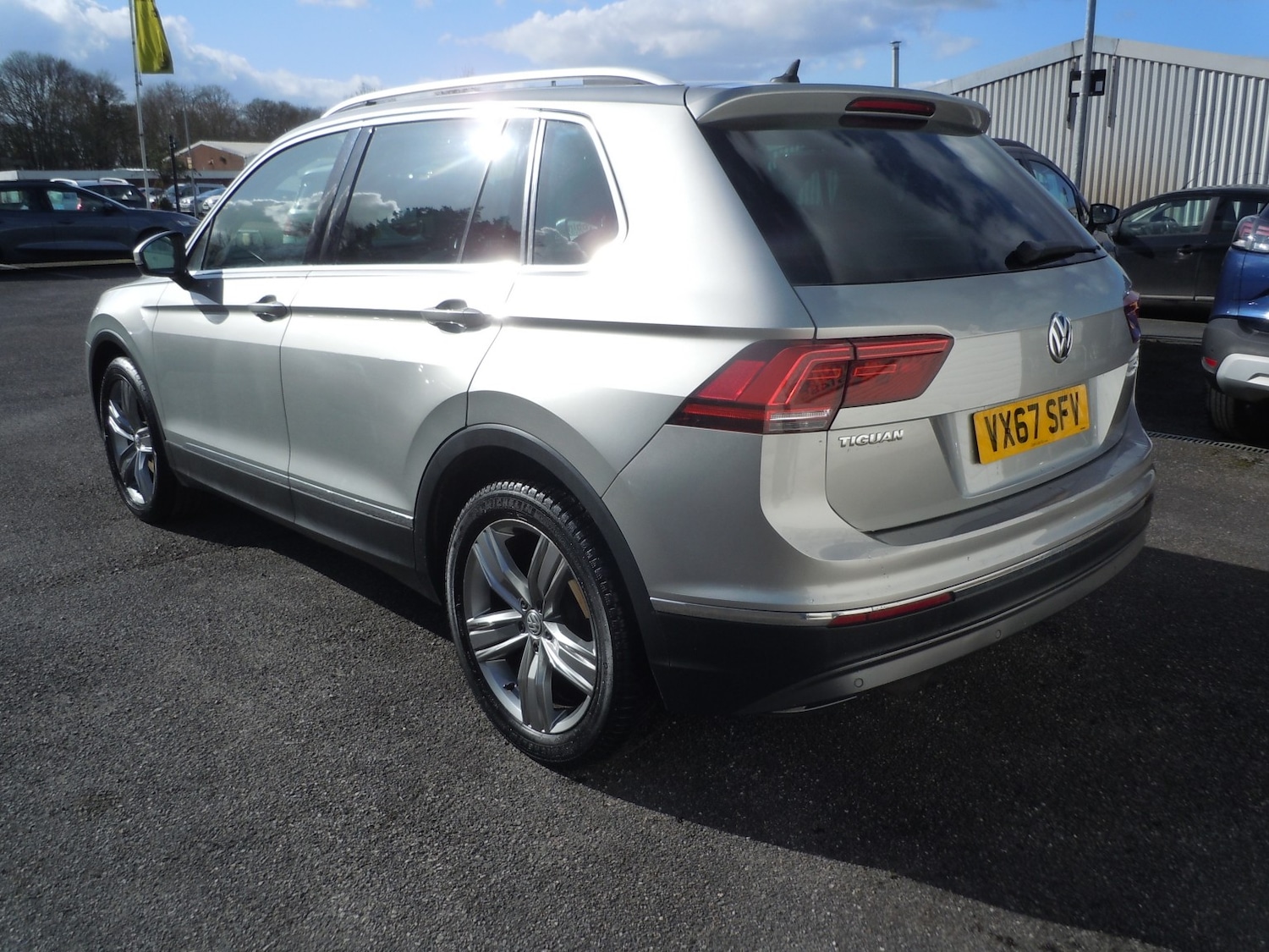 Used Volkswagen Tiguan 2017 for sale - 77881113: Photo 7