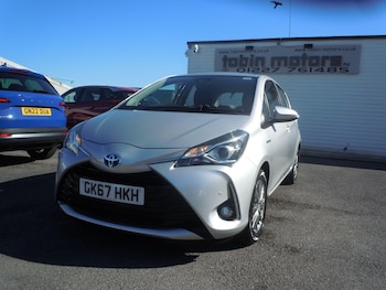 Used Toyota Yaris 2017 for sale - 75741826: Photo