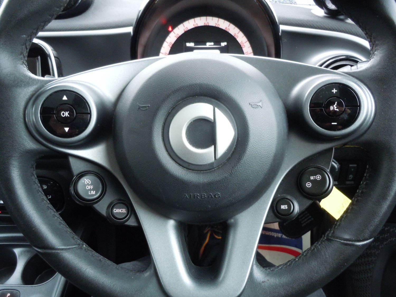 Used smart fortwo 2016 for sale - 76561053: Photo 23