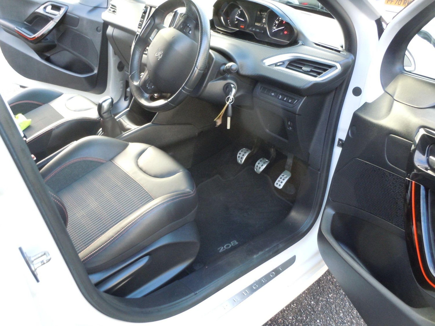 Used Peugeot 208 2016 for sale - 76336816: Photo 17
