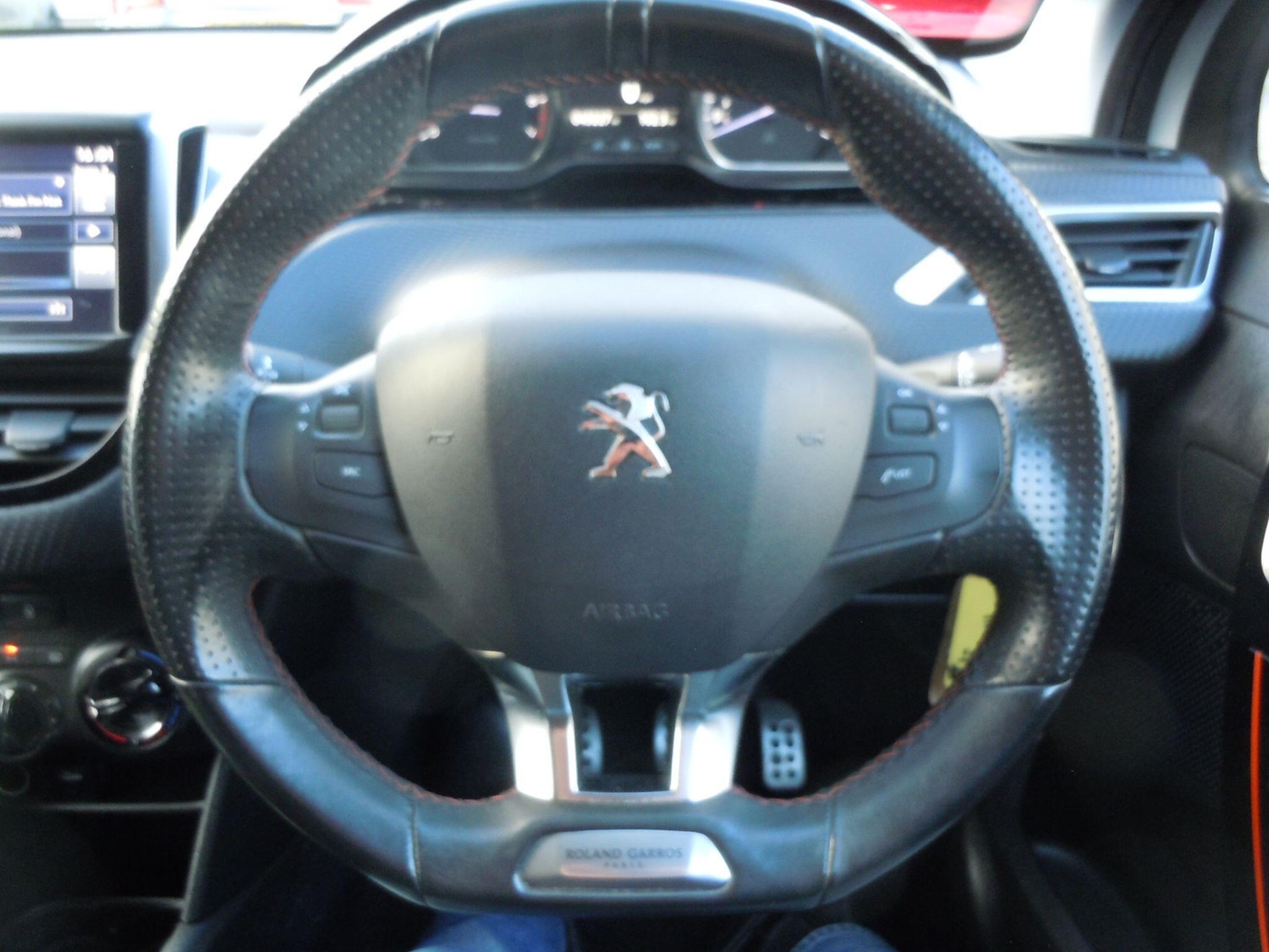 Used Peugeot 208 2016 for sale - 76336816: Photo 25