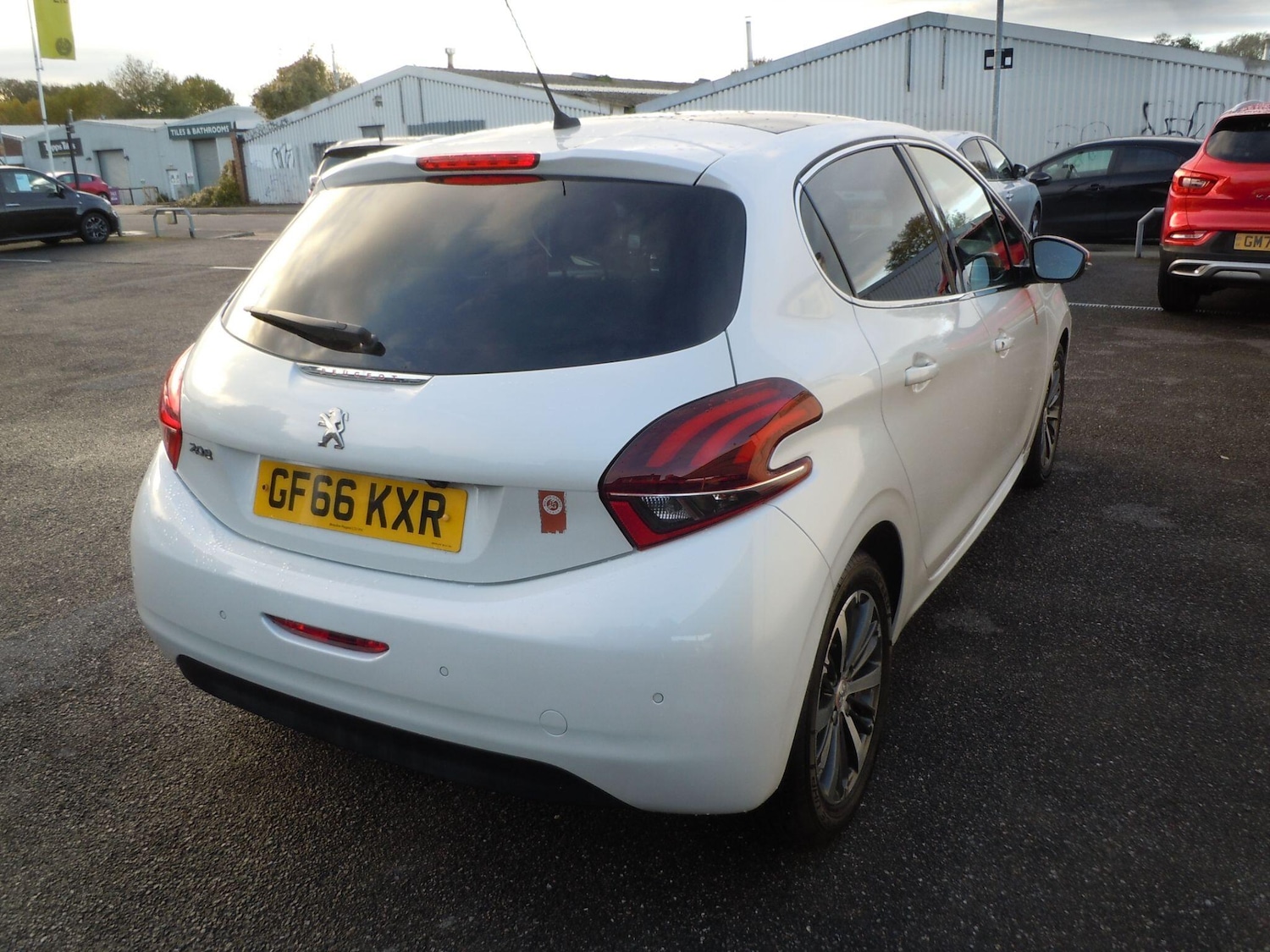 Used Peugeot 208 2016 for sale - 76336816: Photo 5