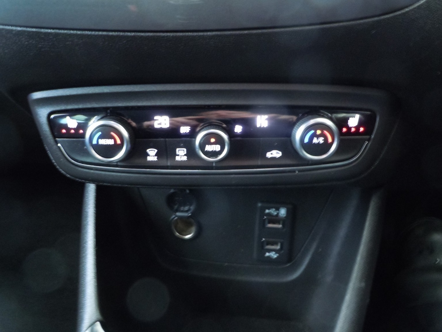 Used Vauxhall Crossland 2022 for sale - 76640056: Photo 19