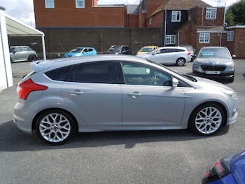 Used Ford Focus 2014 for sale - 79302111: Photo