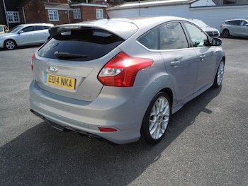 Used Ford Focus 2014 for sale - 79302111: Photo