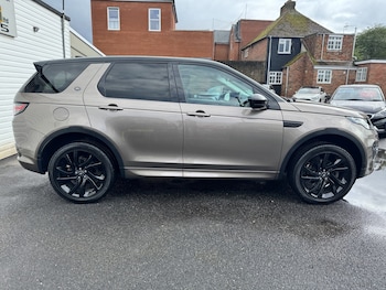 Used Land Rover Discovery Sport 2016 for sale - 78112148: Photo