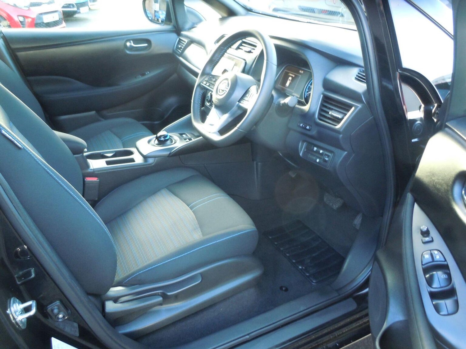 Used Nissan Leaf 2022 for sale - 76640063: Photo 6