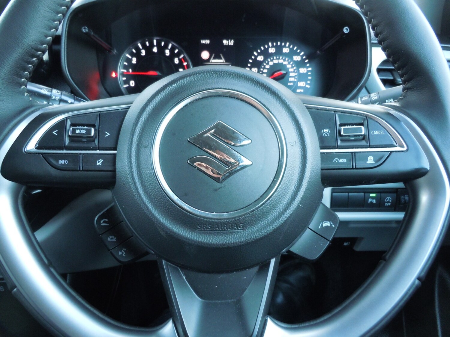 Used Suzuki Swift 2024 for sale - 77228215: Photo 27