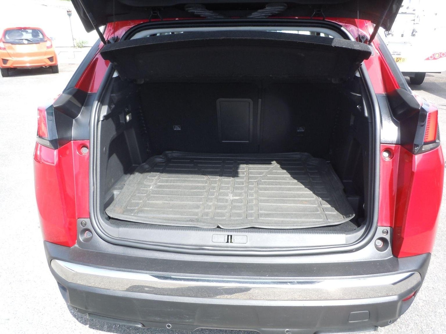 Used Peugeot 3008 2017 for sale - 77697524: Photo 17