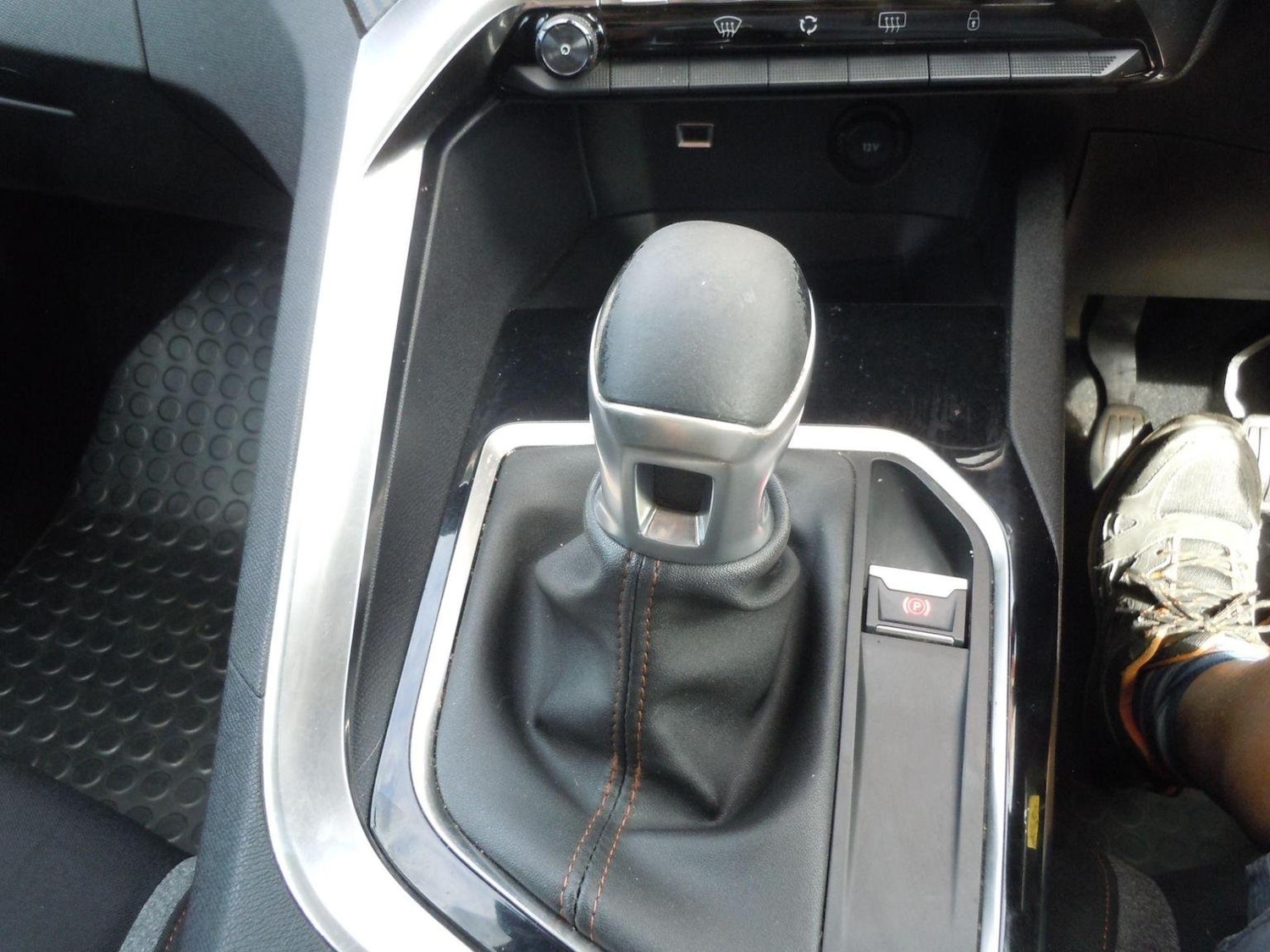 Used Peugeot 3008 2017 for sale - 77697524: Photo 5