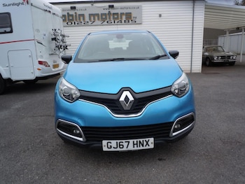Used Renault Captur 2017 for sale - 76640066: Photo