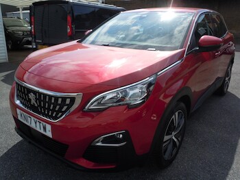 Used Peugeot 3008 2017 for sale - 76486800: Photo