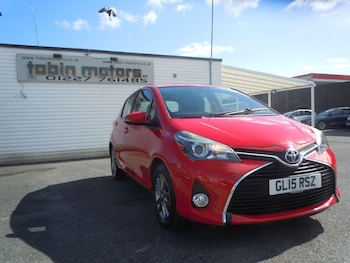 Toyota - Yaris