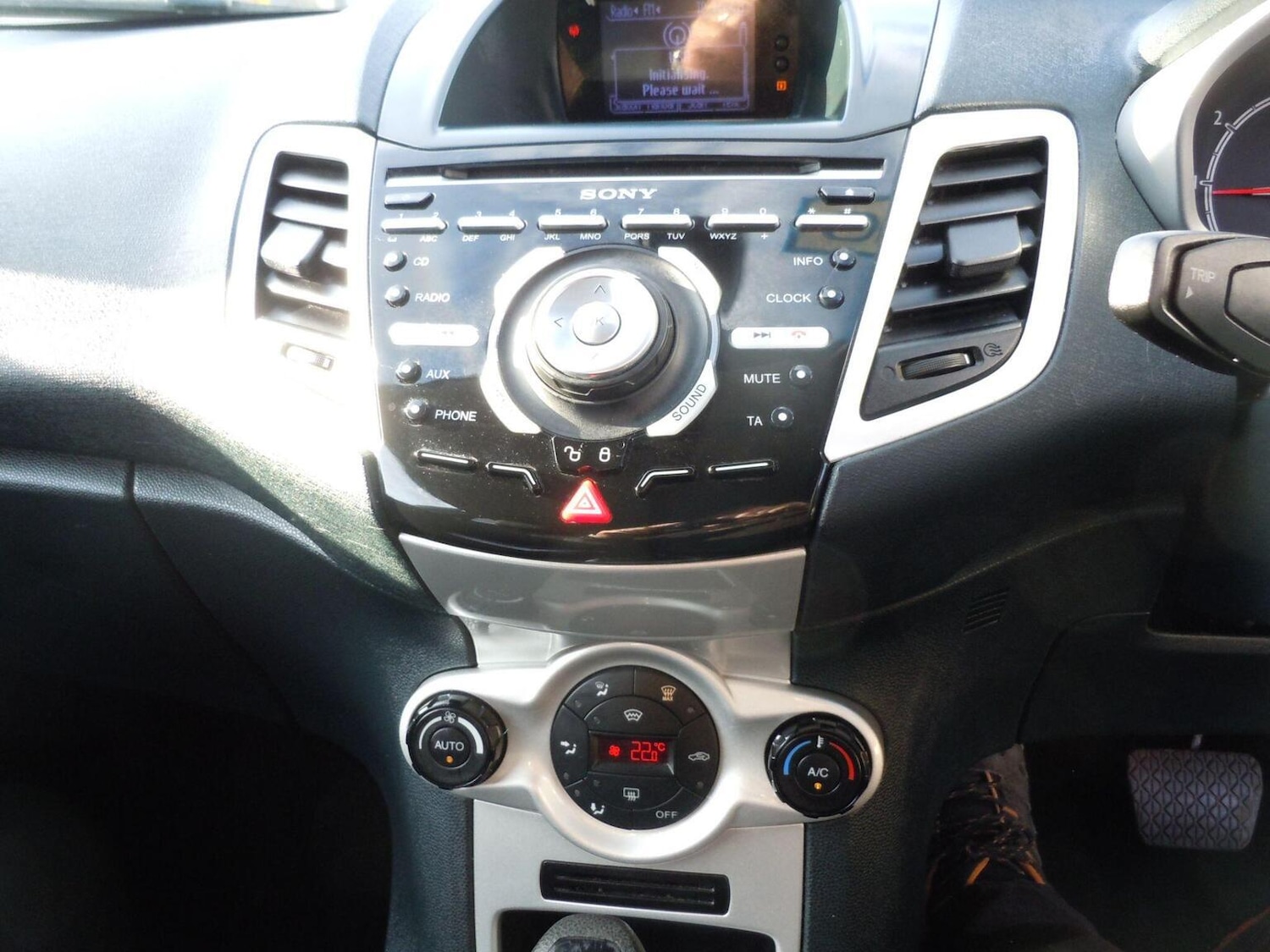 Used Ford Fiesta 2012 for sale - 76458118: Photo 7