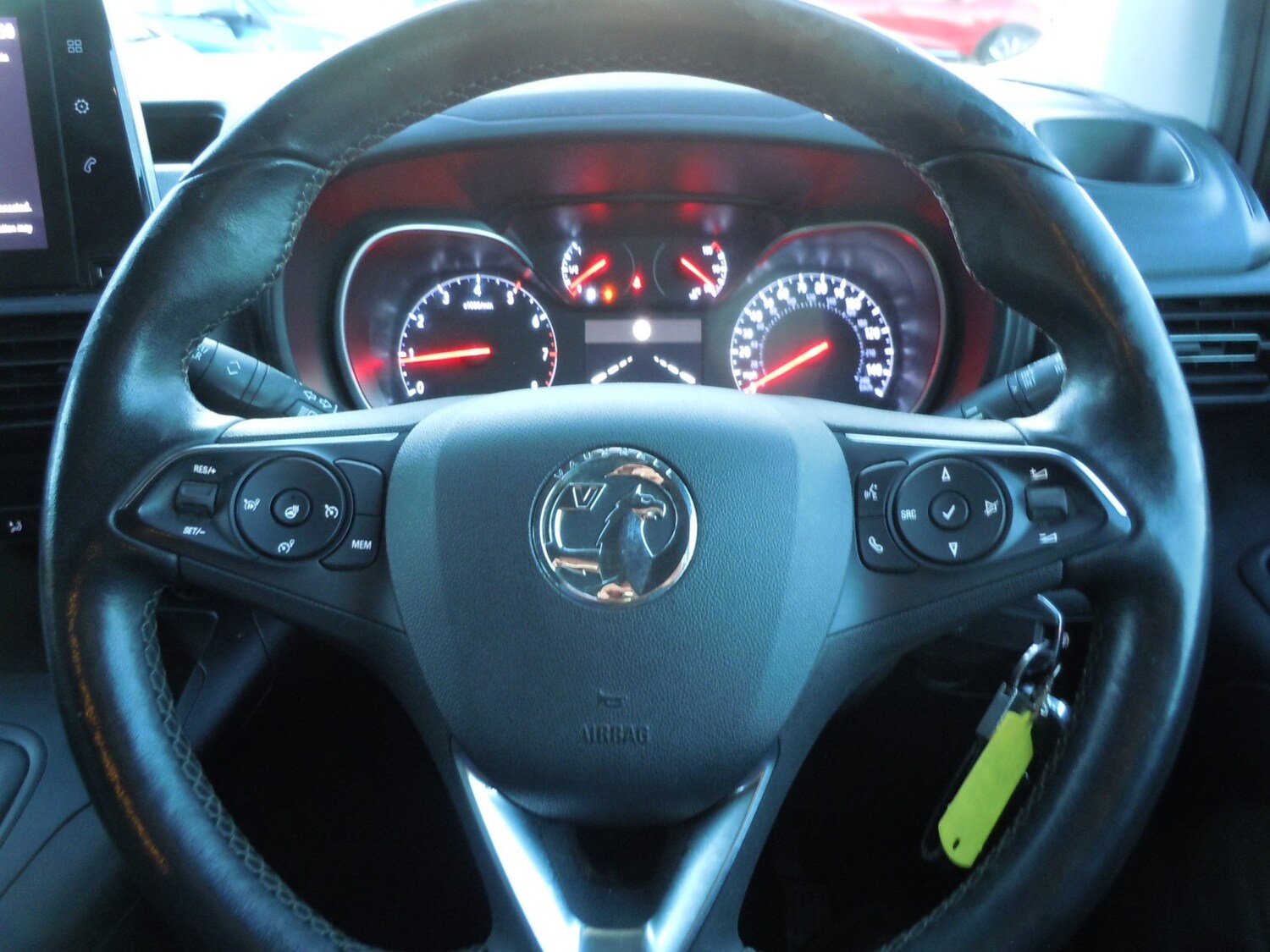 Used Vauxhall Combo Life 2022 for sale - 77697511: Photo 12