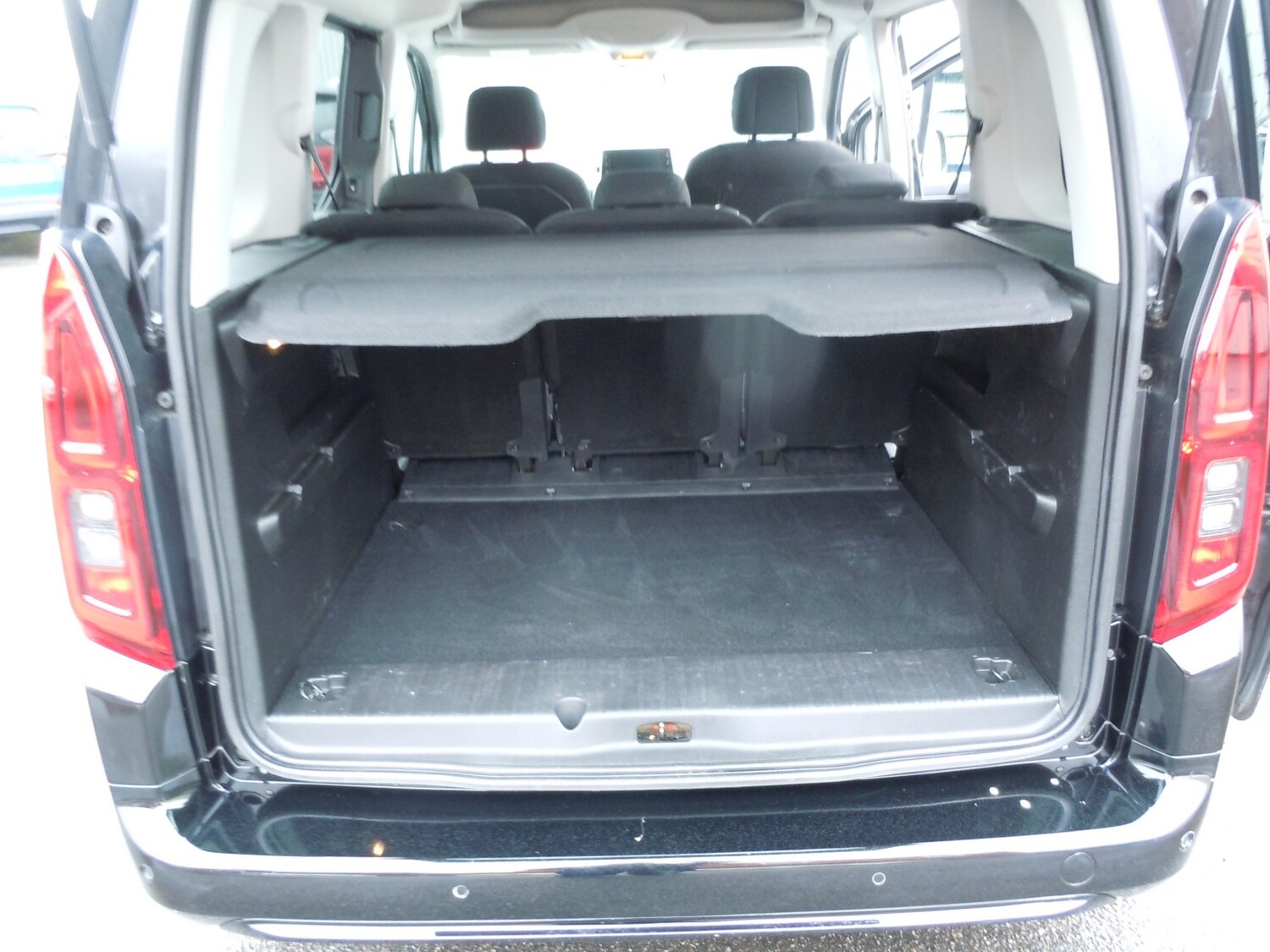Used Vauxhall Combo Life 2022 for sale - 77697511: Photo 21
