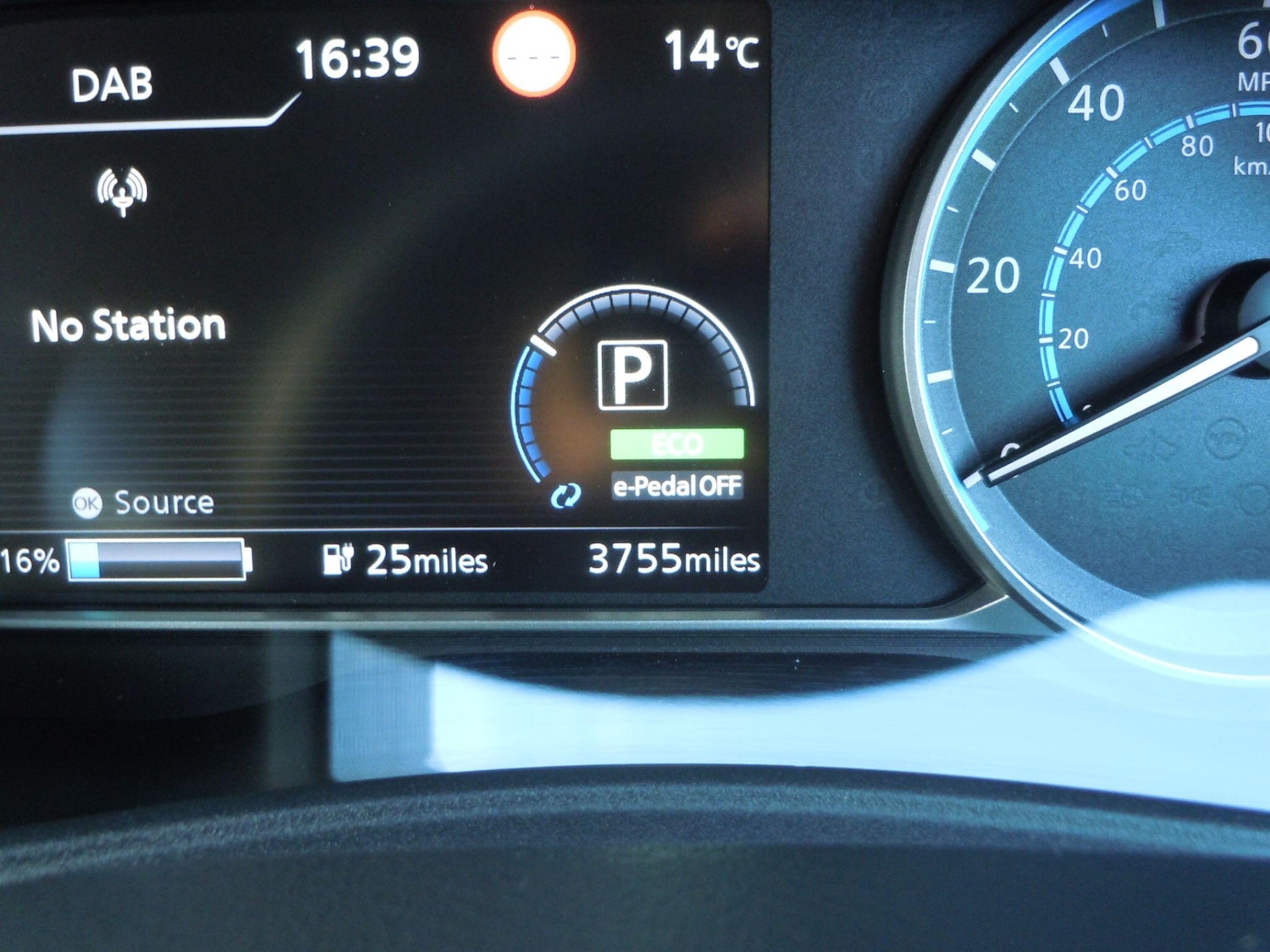Used Nissan Leaf 2022 for sale - 76336646: Photo 18